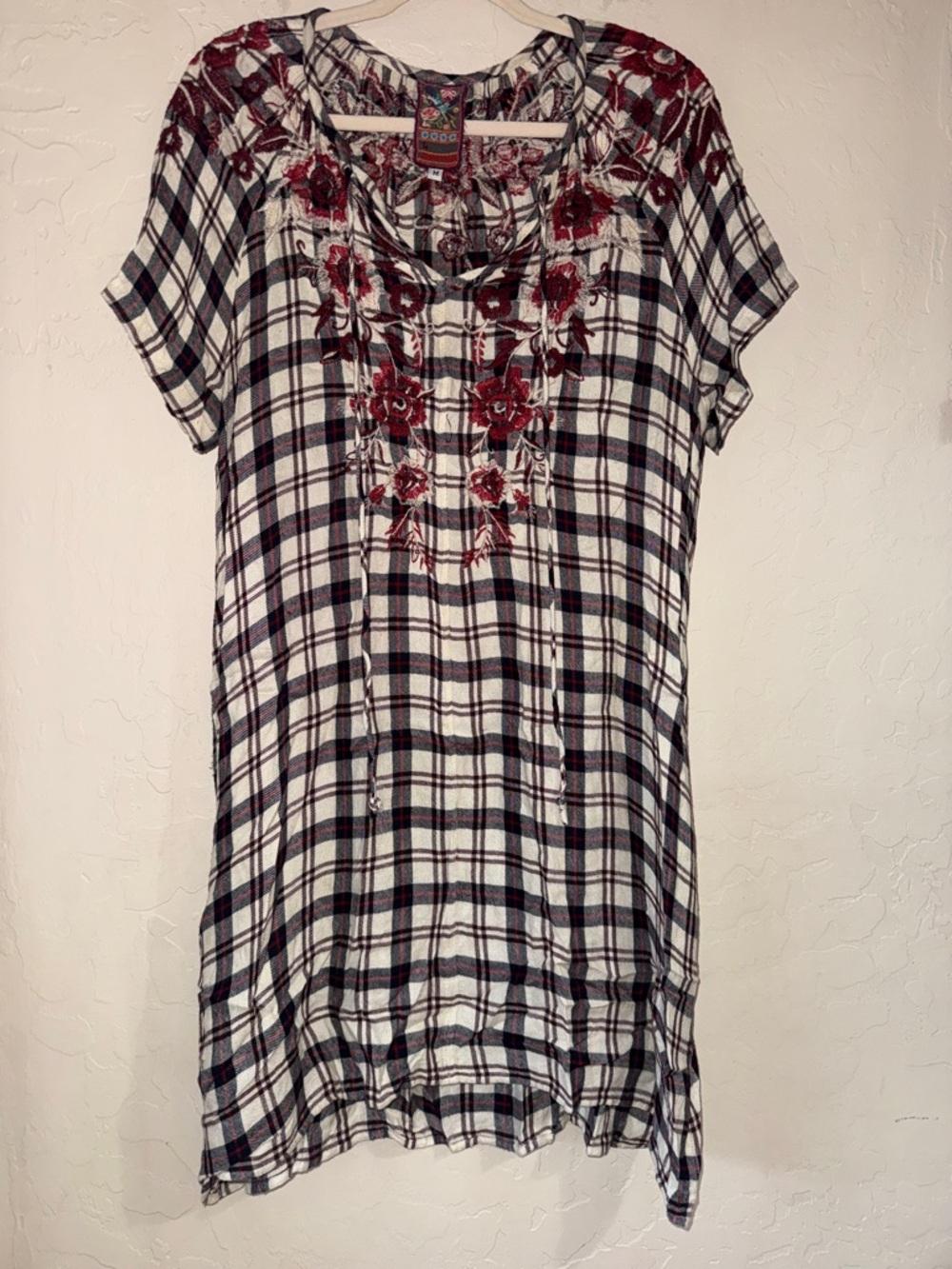 Johnny Was plaid embroidered floral short sleeve shirt dress size medium